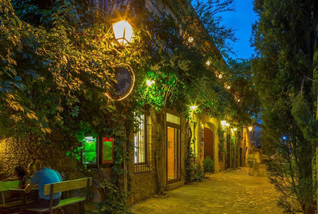 El Cau Del Papibou - Adults Only Hotel Peratallada Exterior foto
